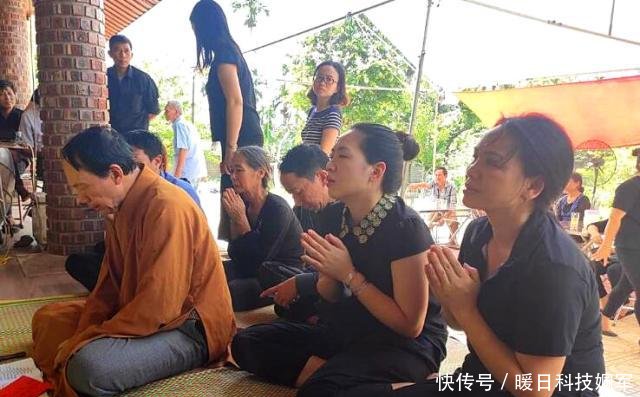 6岁男孩乘校车上学被遗忘在车里，下午被发现时已经死亡