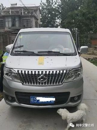 利辛交警，超员“黑校车”重治没商量