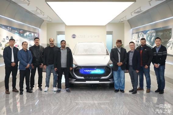 中东最大校车订单花落谁家？186台上汽MAXUS V80校车交付阿联酋